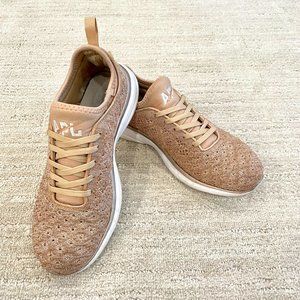 APL Women's TechLoom Running Shoes Size 8.5